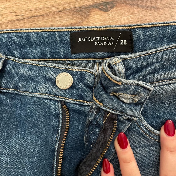 Just Black Denim blue jeans. - Picture 3 of 5